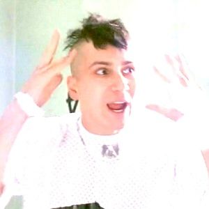 Meet your Posher, Charles